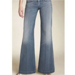 Women’s 7 For All Mankind Lowrise Ginger Jean Light Wash Wide Leg FAM Denim 26